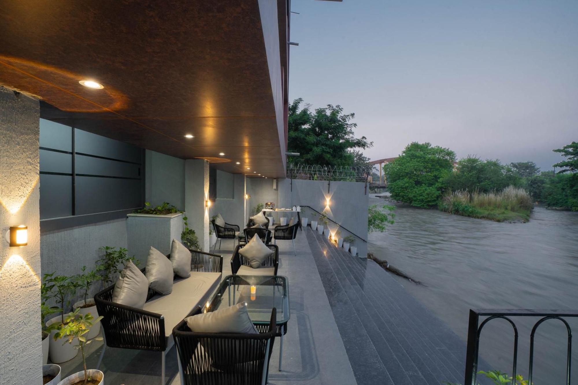 Sukoon By The Ganges - A Riverside Retreat 하리드와르 외부 사진