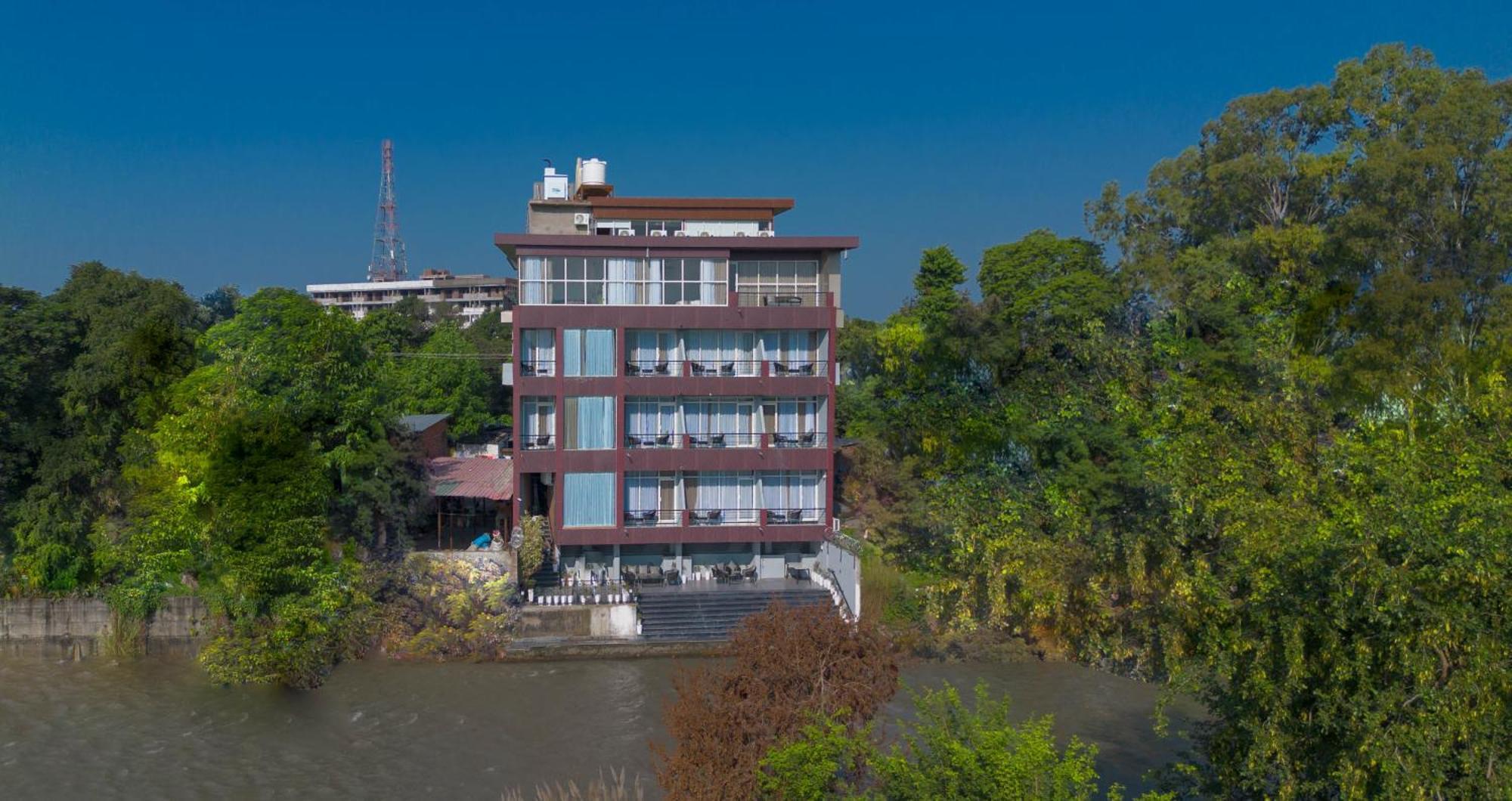 Sukoon By The Ganges - A Riverside Retreat 하리드와르 외부 사진